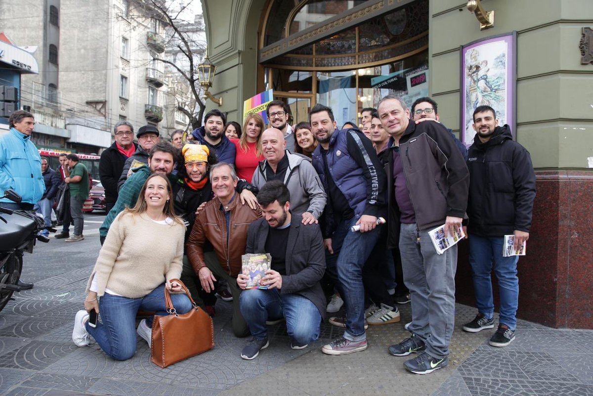 P_Villalba's tweet photo. #20deJulio Escuchando y conversando con los vecinos junto a @SebasPerdomoBA @PaulaUhalde y @Chelodeboedo https://t.co/mRWp5DbW0g