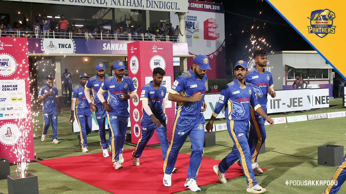 maduraipanthers's tweet photo. 🏟💫 Mithun's breakthrough has put the brakes on! At the end of 11 overs, Tuti Patriots are 87/2.

#SMPvTP #maduraipanthers #siechemmaduraipanthers #podusakkapodu #tnpl #tnpl2019 #tnpl4 #nammaoorunammagethu  #madurai #nammamadurai #tamilnadu #cricket #cricketlove https://t.co/r29f1NghHh