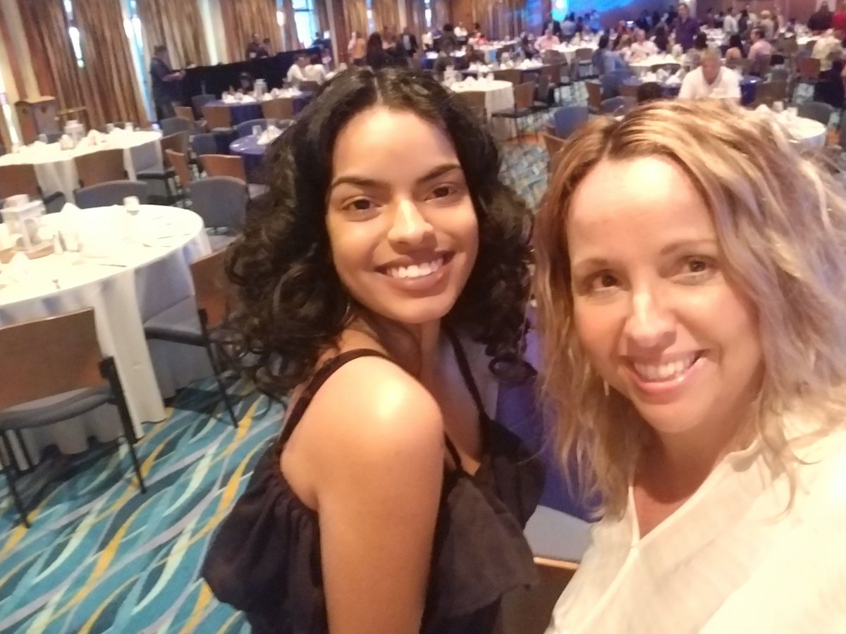 Nicole Marie Marter tweet media