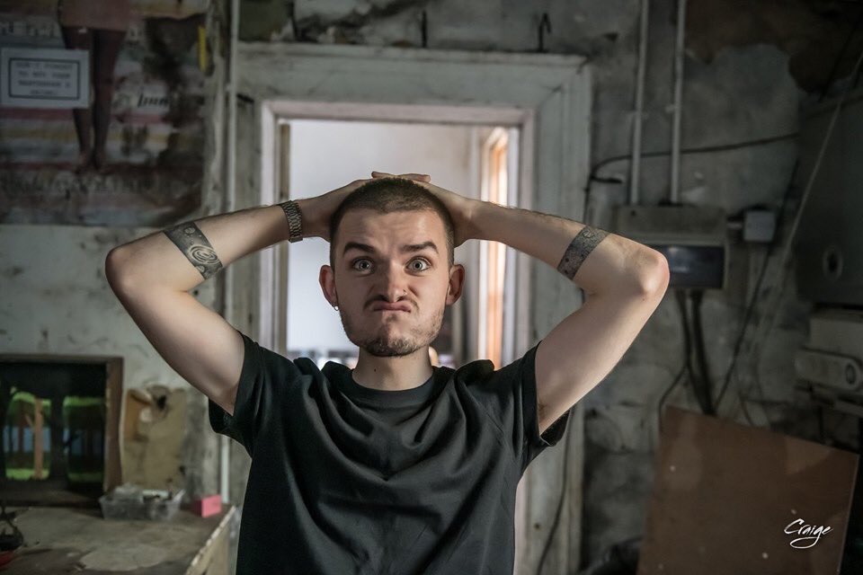 bigfridge_thtr's tweet photo. Tonight is your LAST CHANCE to catch BARRED @AntwerpMansion for @GMFringe! We’ve got 2 great reviews &amp; we’re gonna go out with a bang! Tickets have been selling fast for tonight- grab them while you still can: https://t.co/Lcja5WFVRY https://t.co/fLjBDo3e6h