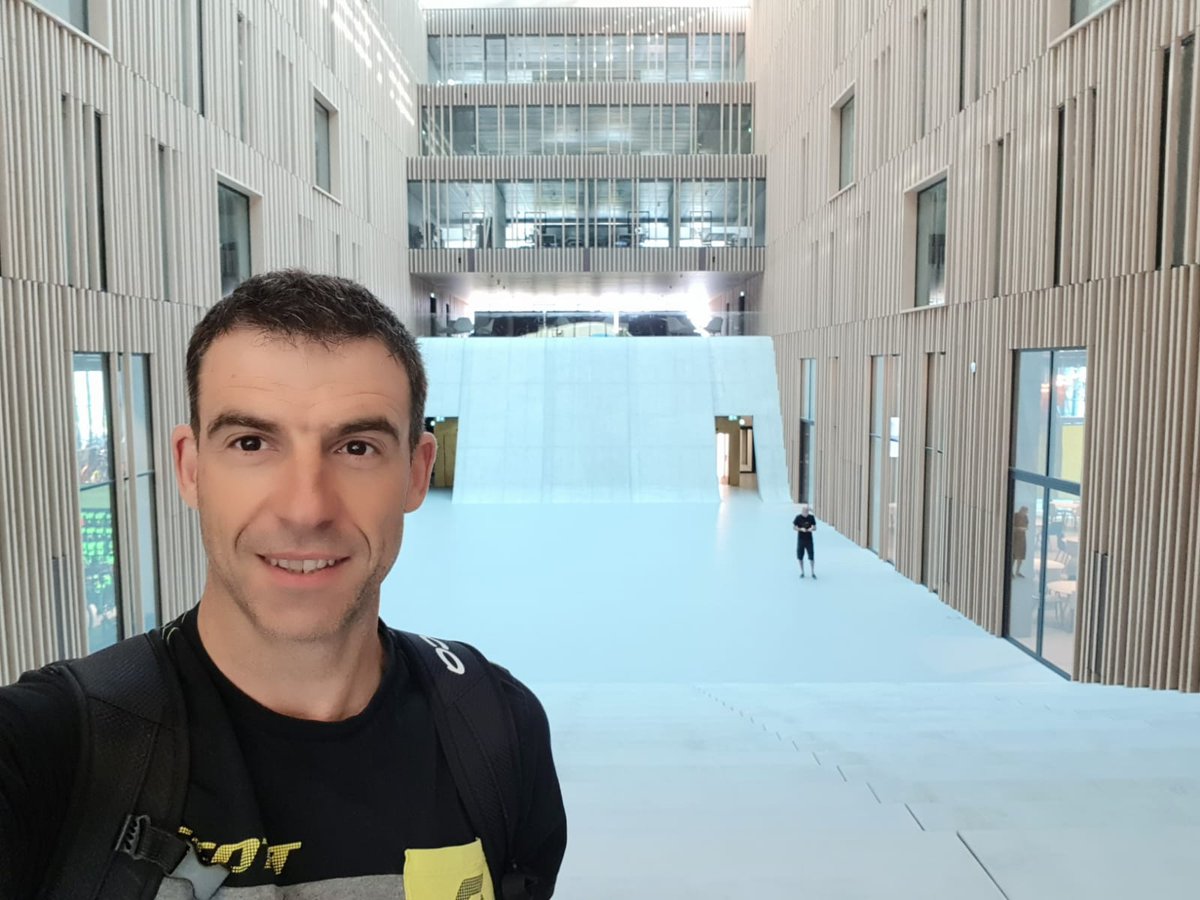 FanatikVic's tweet photo. Visita a la nova seu de @scottsports  de Suïssa per veure les novetats de la temporada 2020. Això promet!

#scott #noshortcuts #fanatik #fanatikvic #scott2luvit #lovescottbikes #cycling #ciclisme #scott2020 https://t.co/BU2DlqPyre