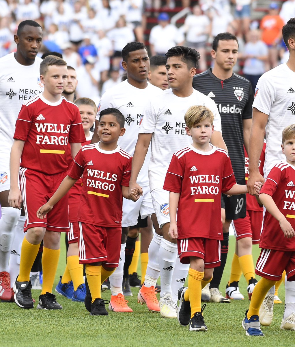 Fc Cincinnati On Twitter When You Get To Walk Out On The Field With Your Big Bro Fccincy