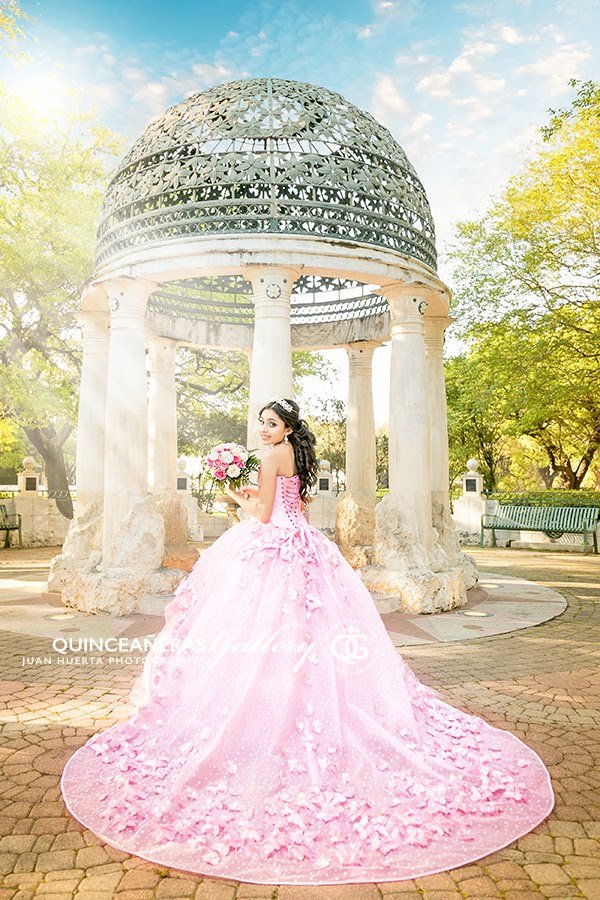 QuinceGallery's tweet photo. #Houston #Quinceañeras Gallery Juan Huerta #Photography prices, packages #Expo15 #ExpoXV @QuinceGallery @JuanHuertaPhoto
https://t.co/3n0l07A409
Paquetes fotografía, video Katy, Brookshire, Spring, Humble, Pasadena, Tomball, Baytown, Clear Lake, Sugar Land, TX @expoquinceanera https://t.co/o2gaEDyuIP
