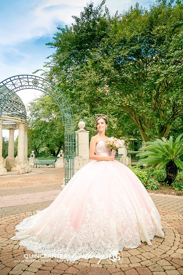 #Houston #Quinceañeras Gallery Juan Huerta #Photography prices, packages #Expo15 #ExpoXV <a href="/QuinceGallery/">Houston Quinceañeras Gallery | Photography Video</a> <a href="/JuanHuertaPhoto/">Juan Huerta Photography & Video</a> <a href="/GalleryQuince/">Gallery Quince | Houston Fashion Designers Stores</a>
juanhuerta.com/quinceaneras-g…
Paquetes fotografía, video Katy, Brookshire, Spring, Humble, Pasadena, Tomball, Baytown, Clear Lake, Sugar Land, TX