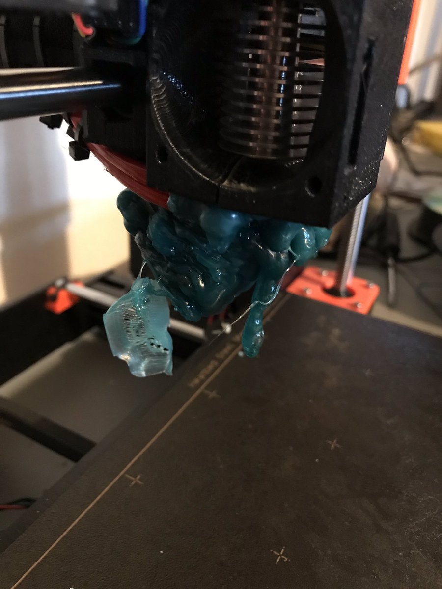 JerTheMaker's tweet image. #3dprinting #failedprint so I’ve had one of those mornings! @joeltelling @makersmuse