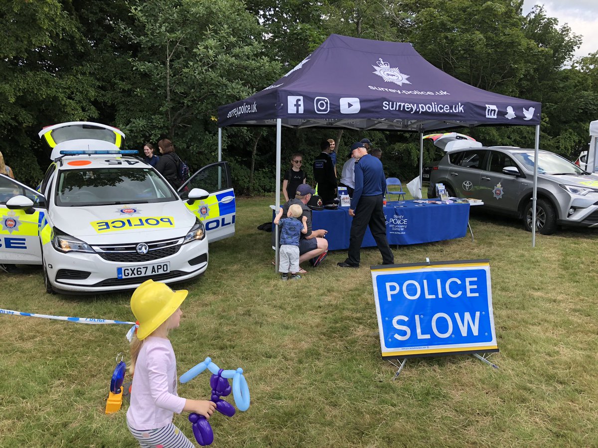 SurreyPCC's tweet photo. Brilliant @SurreyFRS open day in #Reigate today showcasing the amazing work all our emergency services do in #Surrey. Great to see so many families visiting the @SurreyPolice stand &amp; meeting our @CadetsSurrey &amp; volunteers #TeamEmergency https://t.co/t2gJcY6jFw