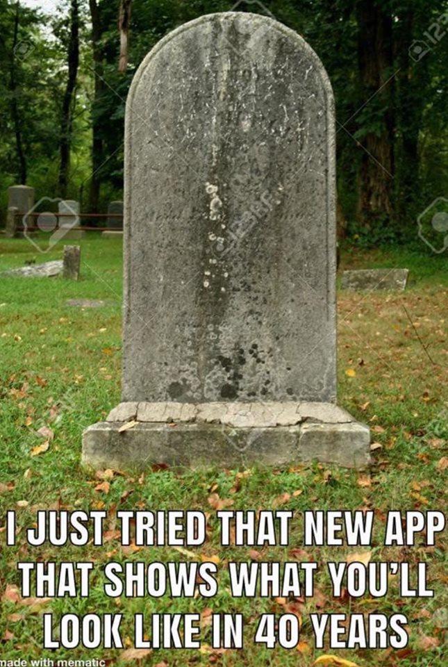 sarah12646's tweet photo. LOL 😂 #FaceApp #faceappchallenge #agingapp https://t.co/rRVrdY1AyW