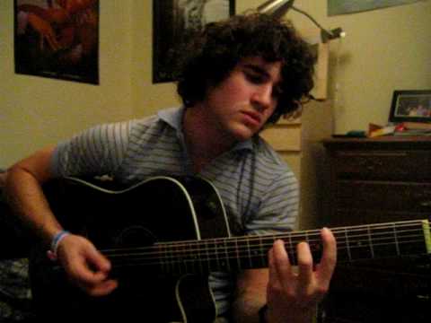 FetusMiarren's tweet photo. @DarrenCriss
From uploading videos on youtube of Disney covers in a student room at UoM, to performing on one of the biggest EDM stage at Tomorrow Land. https://t.co/zMtz7ECzP5