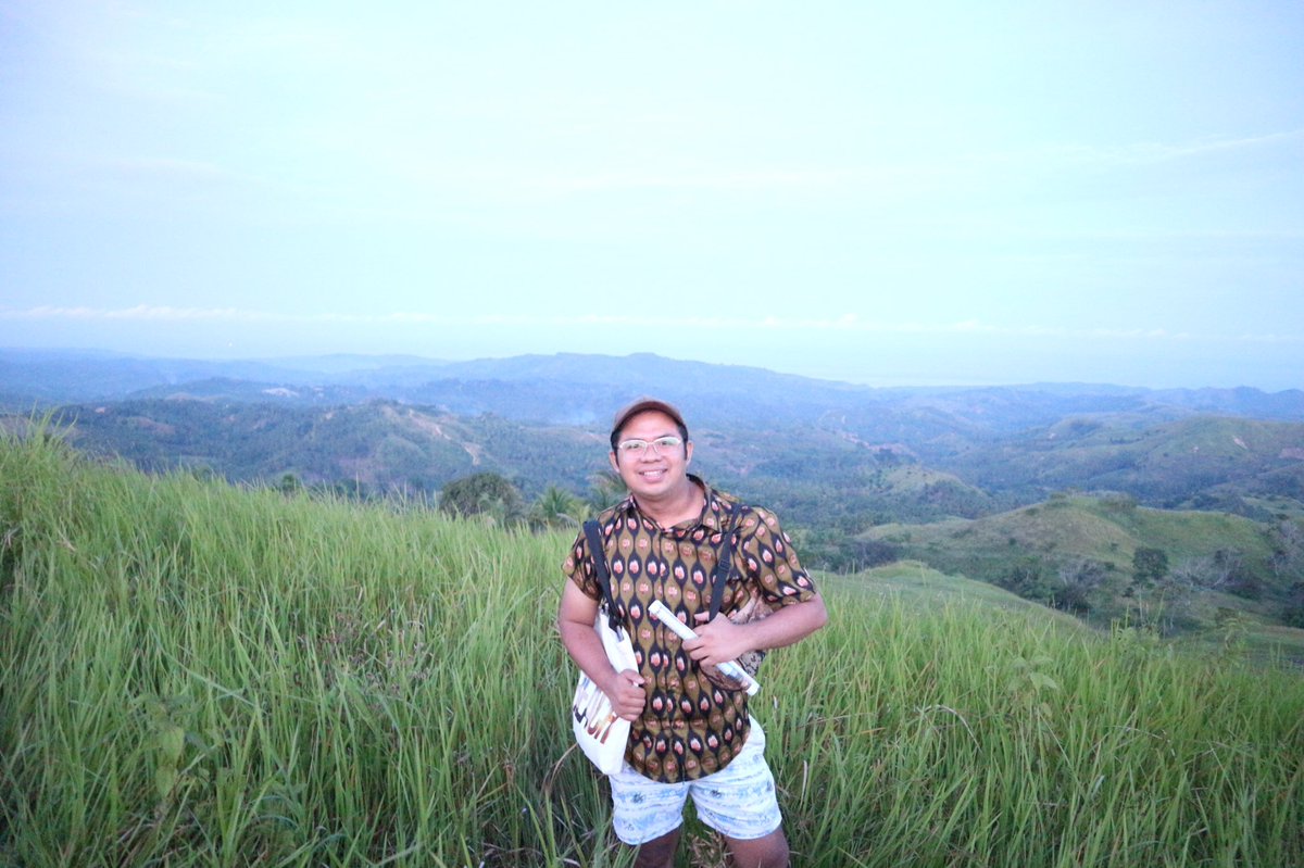 iheartGEM's tweet photo. So I thought that itโs gonna be a beach trip, not until weโre crossing rivers and trekking ridges. Why? Haha
#EverydayWithGem #ExploreDavao #DBSBestDays #ExperienceDavaoOriental #DBSTravelSquad https://t.co/Cqa6gAXZ9s