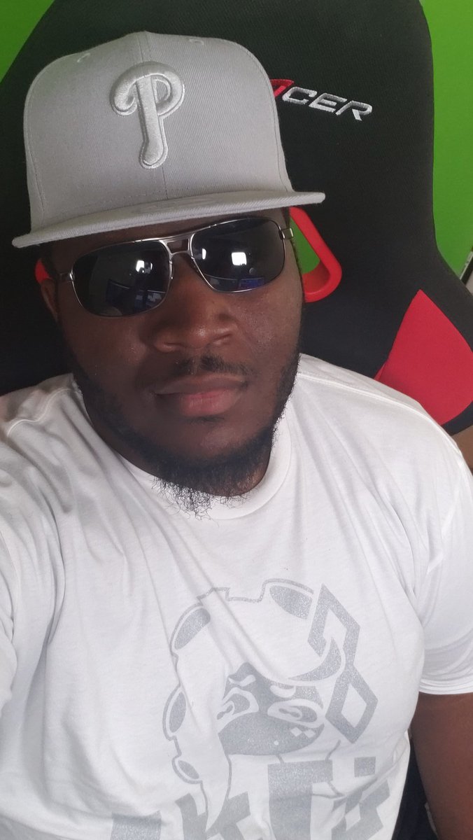 PKSparkxx's tweet photo. #HYPENIGHT IS HERE, with a special start time of 4pm ET! Here's tonight's schedule:
โก๏ธ 4pm - Splatoon 2 #Splatocalypse
โก๏ธ 8pm - #SuperMarioMaker2 VS Viewer Courses
โก๏ธ 10pm - Eagle Island
6 hours of gaming, one place to catch it all. See you there! ๐๐พ๐๐๐พ https://t.co/SD4u3K9CZL https://t.co/0ST8RhP20Z