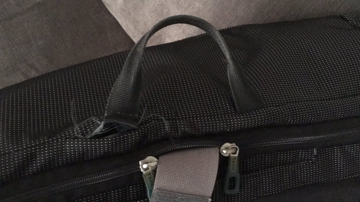 PatArcher's tweet photo. Sad that my @Thule bag is finally starting to fall apart.  It was a good 7 year run! https://t.co/sYlmRLrv3j