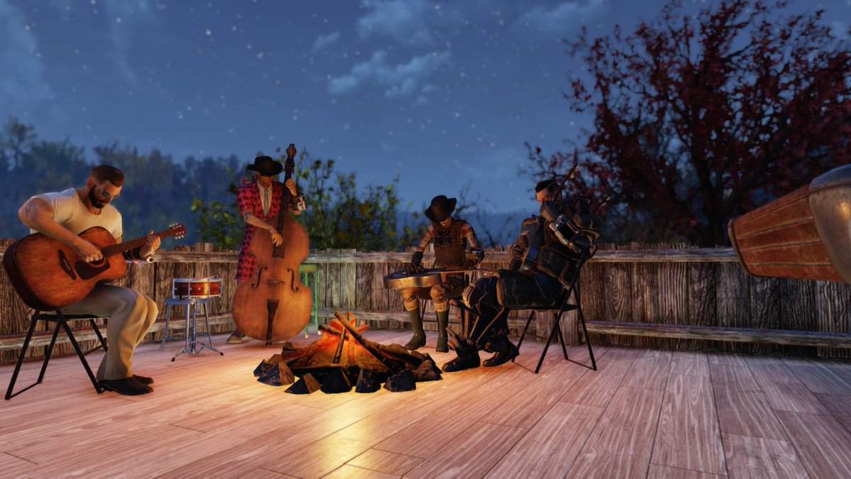 Alex_R_Kindle's tweet photo. #Xbox crew were up to their normal schenanigans around Appalachia!
"Searching for the best deals"
"Impromptu jam sessions"
"Stealing peoples workshops!"
"Breaking into churches!"
😎👍🏻
#Fallout76 #ClubFallout #FalloutFriday #Community #76Fam #76isAlive 
@Fallout @BethesdaStudios https://t.co/9IiikgFYf0