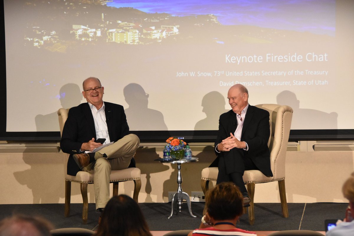 DamschenDavid's tweet photo. I was honored to host this year's National Institute Of Public Finance at Pepperdine's Graziadio School of Business earlier this week.
My 'fireside chat' with former U.S. Treasury John Snow was a YUUUGE highlight of my week at the Institute. 😎🇺🇸 #treasury #nast #utpol #nipf https://t.co/RrYO61TCOZ