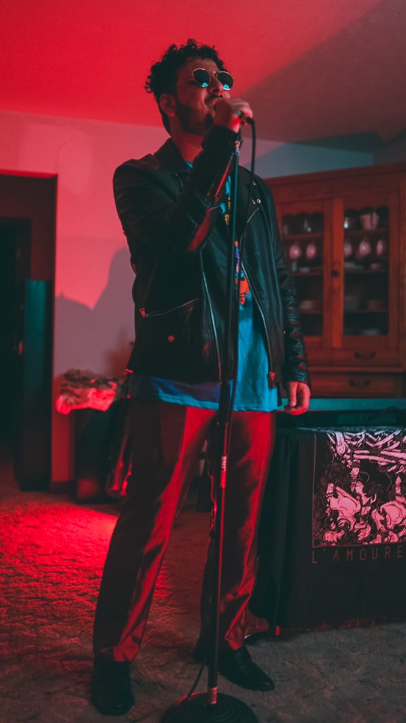 ConnorChase's tweet photo. Slow it Down X Flessin2k 

Music video shot and directed by @colechase_ 
Comes out tonight 8pm https://t.co/9Et2riJFme