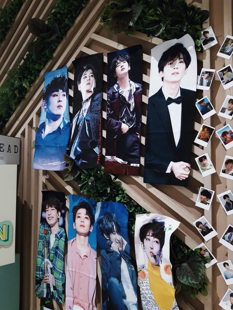 Forgot to post pics from #MyWonlyStar <a href="/starrystarrywon/">Wonwoo Birthday Project PH</a> event earlier. Thank you so much for the freebies ☺️💜 Buti may naabutan akong cupsleeves 😅