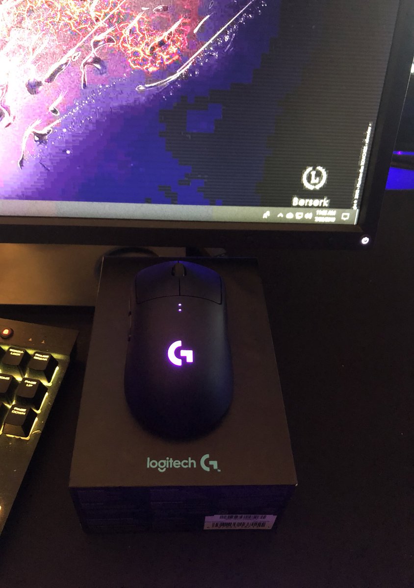 I will be giving away a brand new <a href="/LogitechG/">Logitech G</a> G-pro wireless with my signature on it!!

Follow and retweet for entry!

Will be choosing a winner around the time of the major or after depending on certain events!!

#Follow
#Retweet

Good luck!!🤧