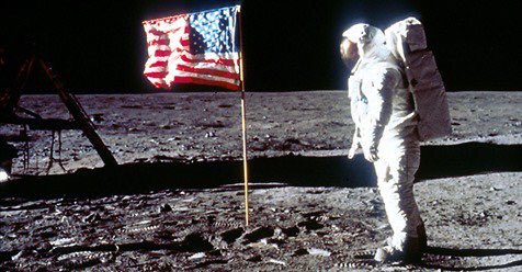 Kengineer86's tweet image. “Houston, Tranquility Base here, The Eagle has landed”