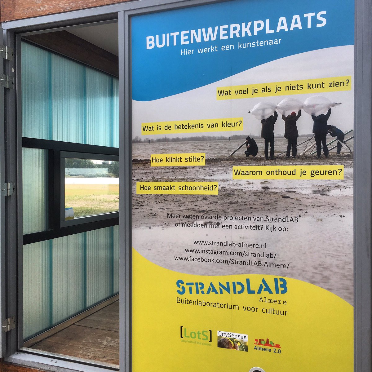 CitySensesNews's tweet photo. #Proeftuin #Touch • #Performance • #lezing •  @josrosier @carolinegrootenboer @mazedeboer @alamira_kunstprojecten @citysenses @strandlab @kanteldenker #almerestrand #aanraakbarekunst. https://t.co/dZn9wOxIrM