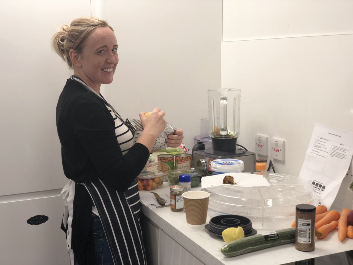 We had a great time today with the low budget healthy cooking program to tackle #foodpoverty in #Aberdeen 

As a result of the recent #OilAndGasCrisis, #foodpoverty in #Aberdeen is becoming a growing #PublicHealth concern

Thankyou @CFINEAberdeen for partnering with our community