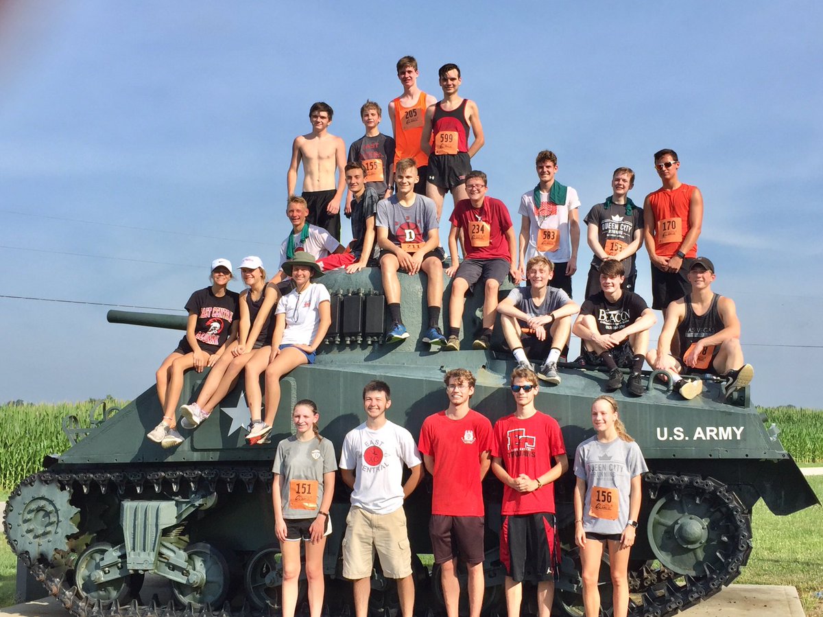 It was a great turnout for the Trojan Trot 5k on this 🔥 day! Thanks to our sponsors and Volunteers!