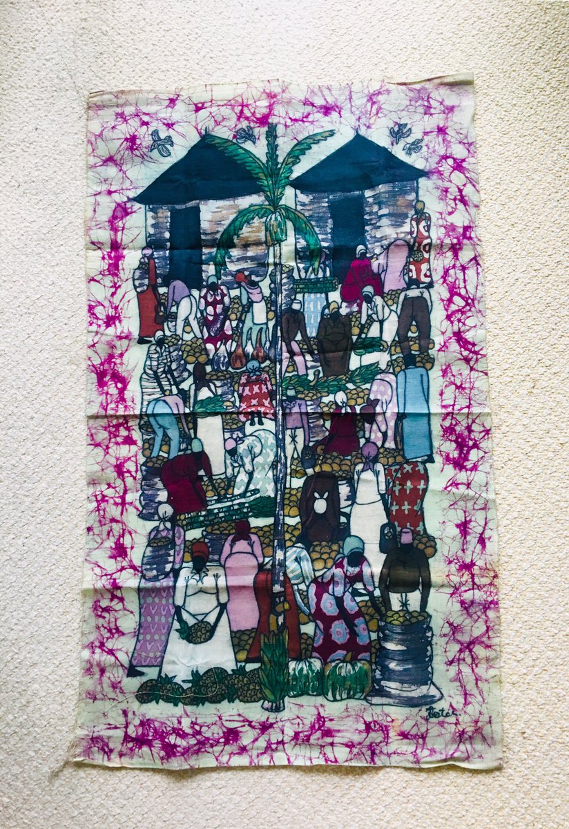 mun_artist's tweet photo. Parents picked up this #batikpainting some 29 years ago, never really got a chance to get it framed and display it. 3 years since I got it, will I get the chance to put it up? Or will I live out of suitcases and boxes all my life too?
#Others #temporarymigrants
#UntoldStories https://t.co/MYKerfjTaN