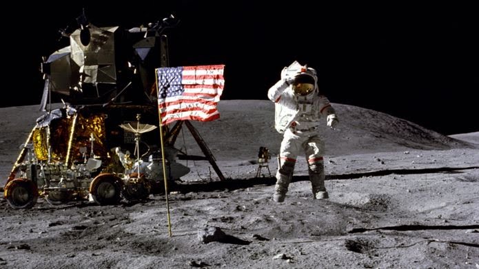 snDONIb's tweet image. Today is the 50th anniversary of the Apollo 11 mission. The day which took one small for a man and one giant leap for man kind !
#MoonLanding #Apollo11 #50 #OneSmallStepForAMan