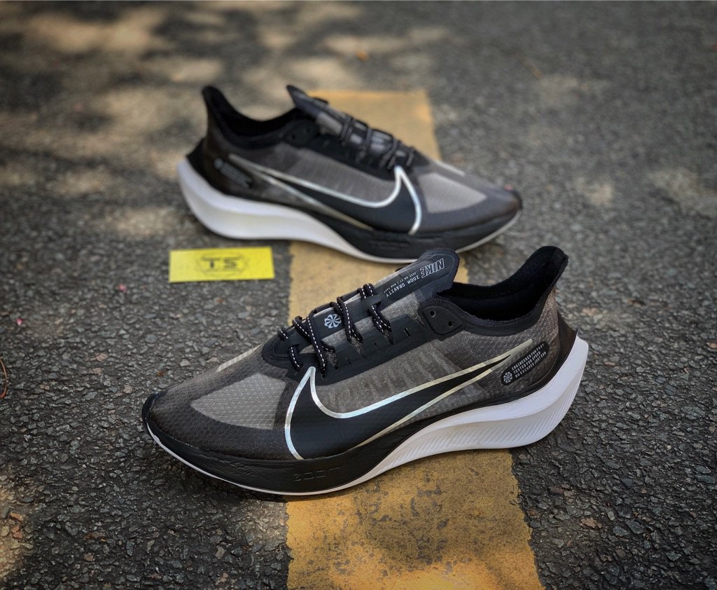 nike zoom gravity canada