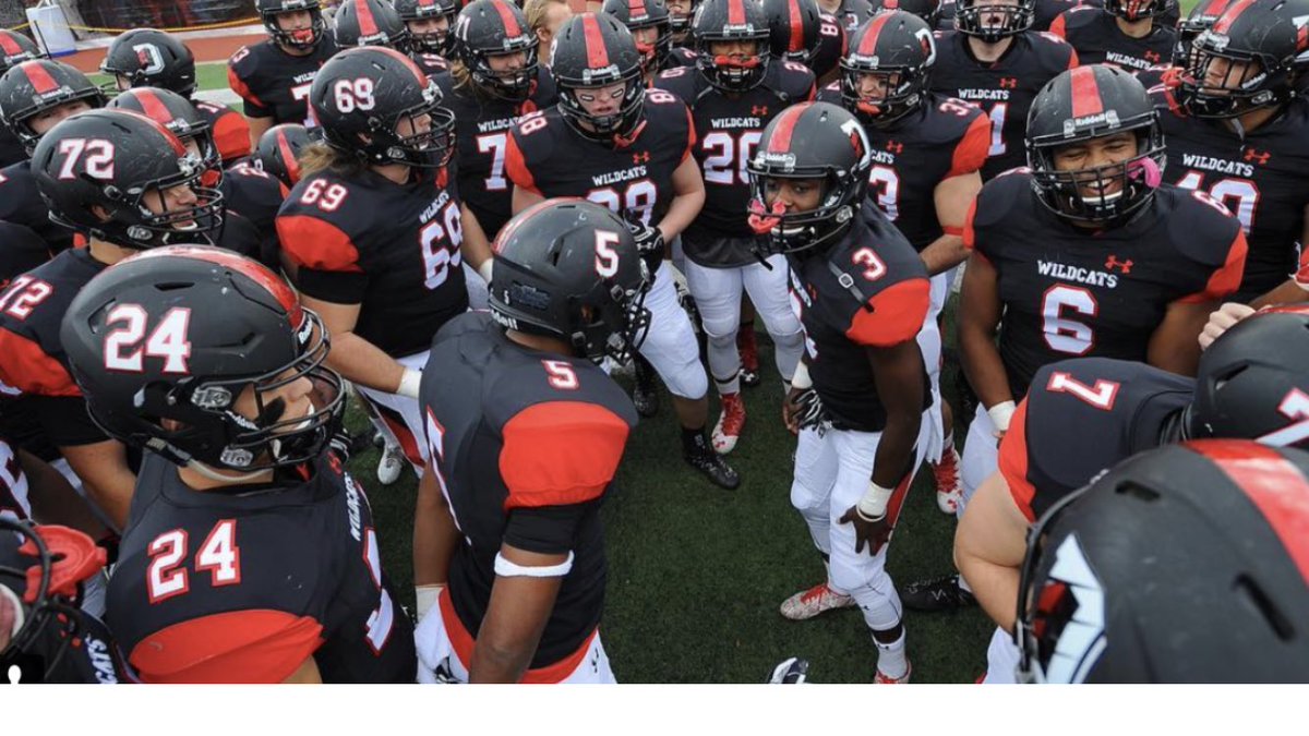 kevinb2fye's tweet photo. Blessed to receive an offer from Davidson College! #CATPACK20 #WE @Accolaid @PVSharksFB @_Coach_Hof @Coach_disandro https://t.co/2exxC7yrkV
