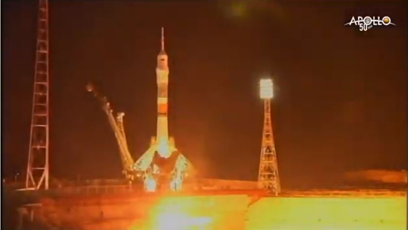 ApolloSoyuzSara's tweet photo. Launch of #SoyuzMS13 #Expedition60, 50 years from the day #Apollo11 landed on the moon #Apollo50th https://t.co/sw7TVBycPC