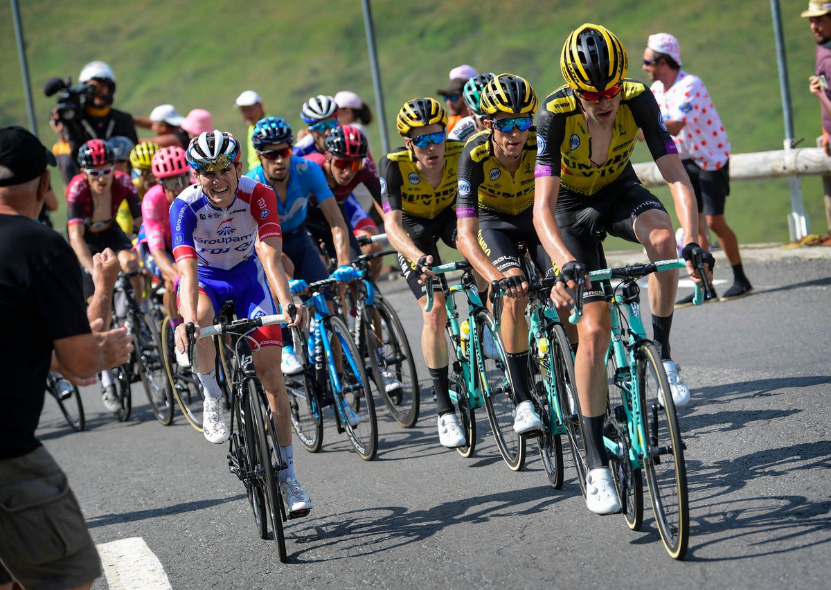 vismaleaseabike's tweet photo. 🇫🇷 #TDF2019

What a performance boys #blackandyellow 🖤💛 https://t.co/RTrmbb0TQo
