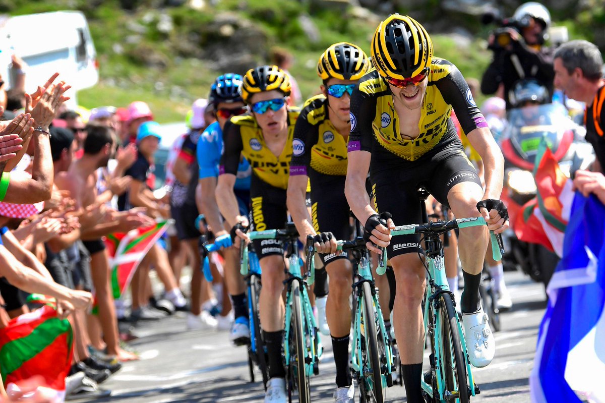 vismaleaseabike's tweet photo. 🇫🇷 #TDF2019

What a performance boys #blackandyellow 🖤💛 https://t.co/RTrmbb0TQo