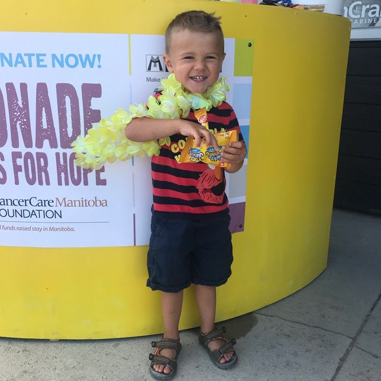 McMunnandYates's tweet photo. Thank you Olik for stopping by today and supporting @CancerCareMBFdn 💛
#LemonadeForHope🍋 https://t.co/313k5M5PVl