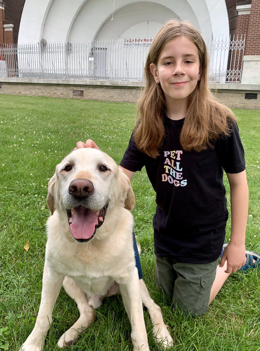 IvePetThatDog's tweet photo. I pet Ripley. He is an 11 year old Lab. He is a very obedient dog. He likes to please people. Ripley plays soccer. He pushes his ball around the yard with his nose. Ripley was adopted from a shelter. His caregivers say he chose them. They call him their “believe it or not” dog. https://t.co/yWsOiSpUmo