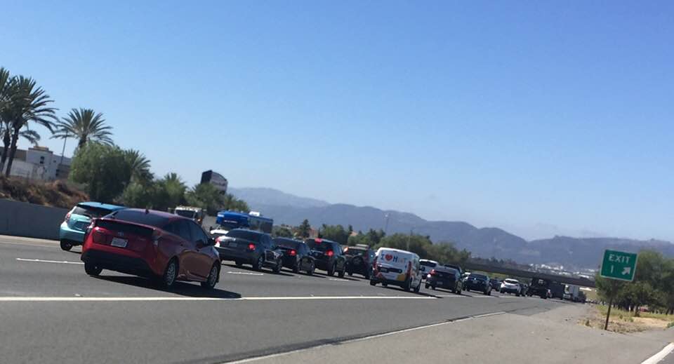 RoboBobSmith's tweet photo. #ComicCon, #ComicCon2019 I had to get off the 215 interstate before Temecula because the freeway was stop&amp;go. Every one in Riverside County and north may be going to San Diego for Comic-Con. https://t.co/n9nLFRGh4K