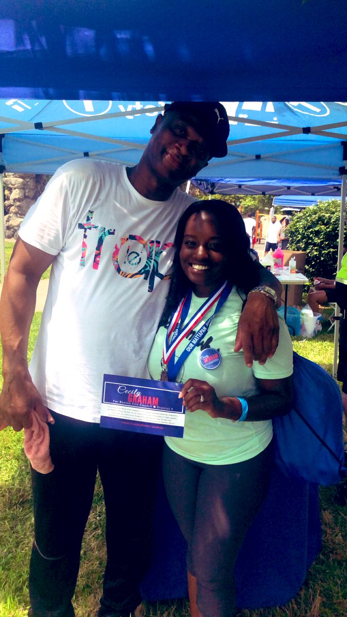 CeceLGraham's tweet image. When it comes to youth development and support in crisis, I’m all in💪🏽 Officially endorsed by Anthony Robinson, #MrBigTime #CecilyforD5 #RealAction