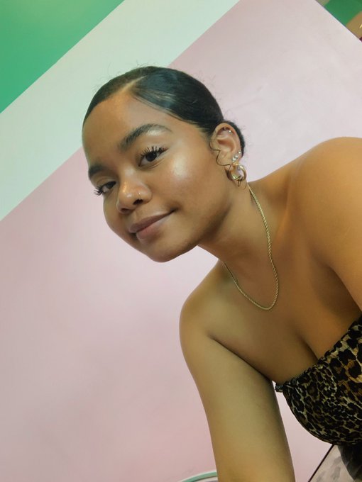 u give me feels https://t.co/ONi3NwA5MY<a href="/tag/denimday2020"class="tags"><span>#denimday2020</span></a>