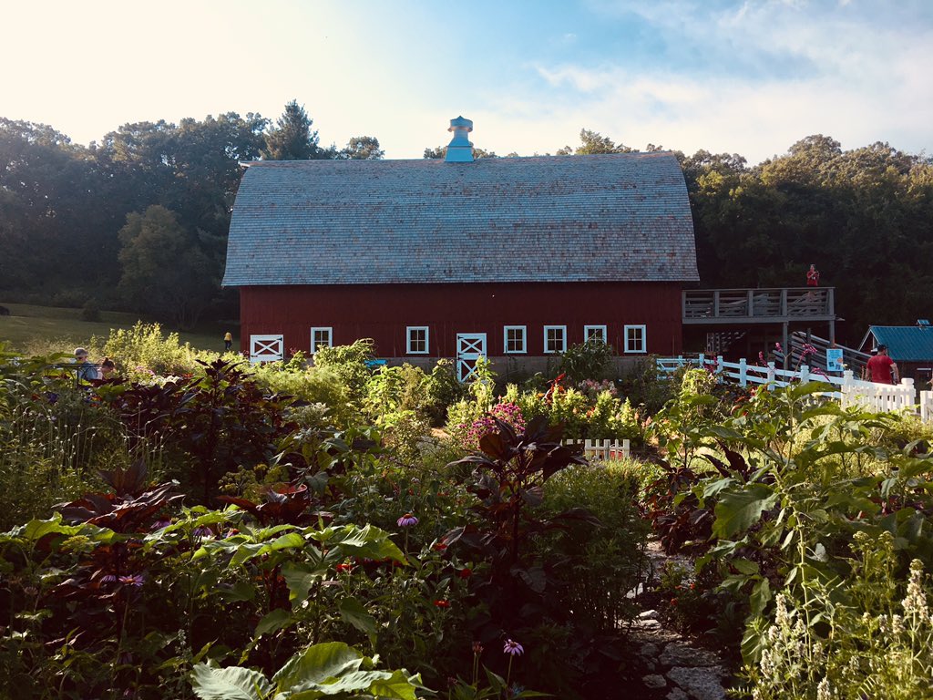 CLESeedBank's tweet photo. Excited to be at the Seed Saver’s Exchange Conference! So many wonderful #SeedSavers sharing seeds, knowledge &amp; stories! https://t.co/aEUPlkzatM