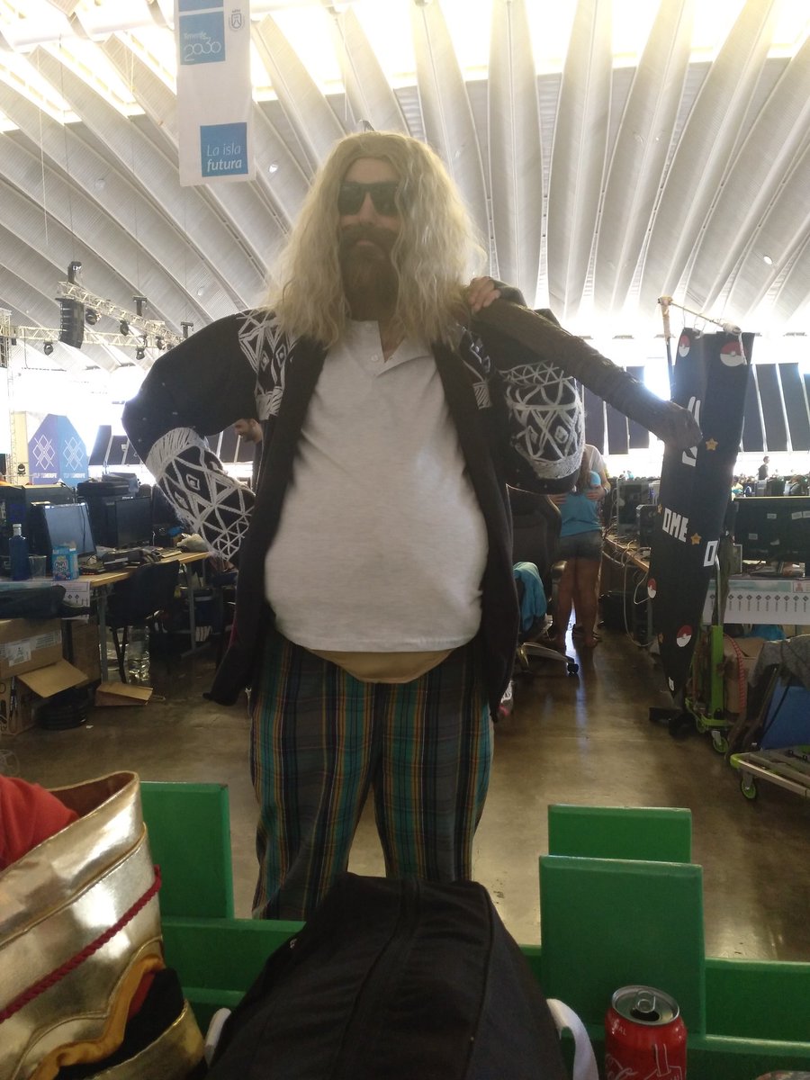 ThanysaArt's tweet photo. El thor gordo era bestial! #TLP2019 #TLP2K19 @ErvanCosplay https://t.co/S3sjOUMu3S