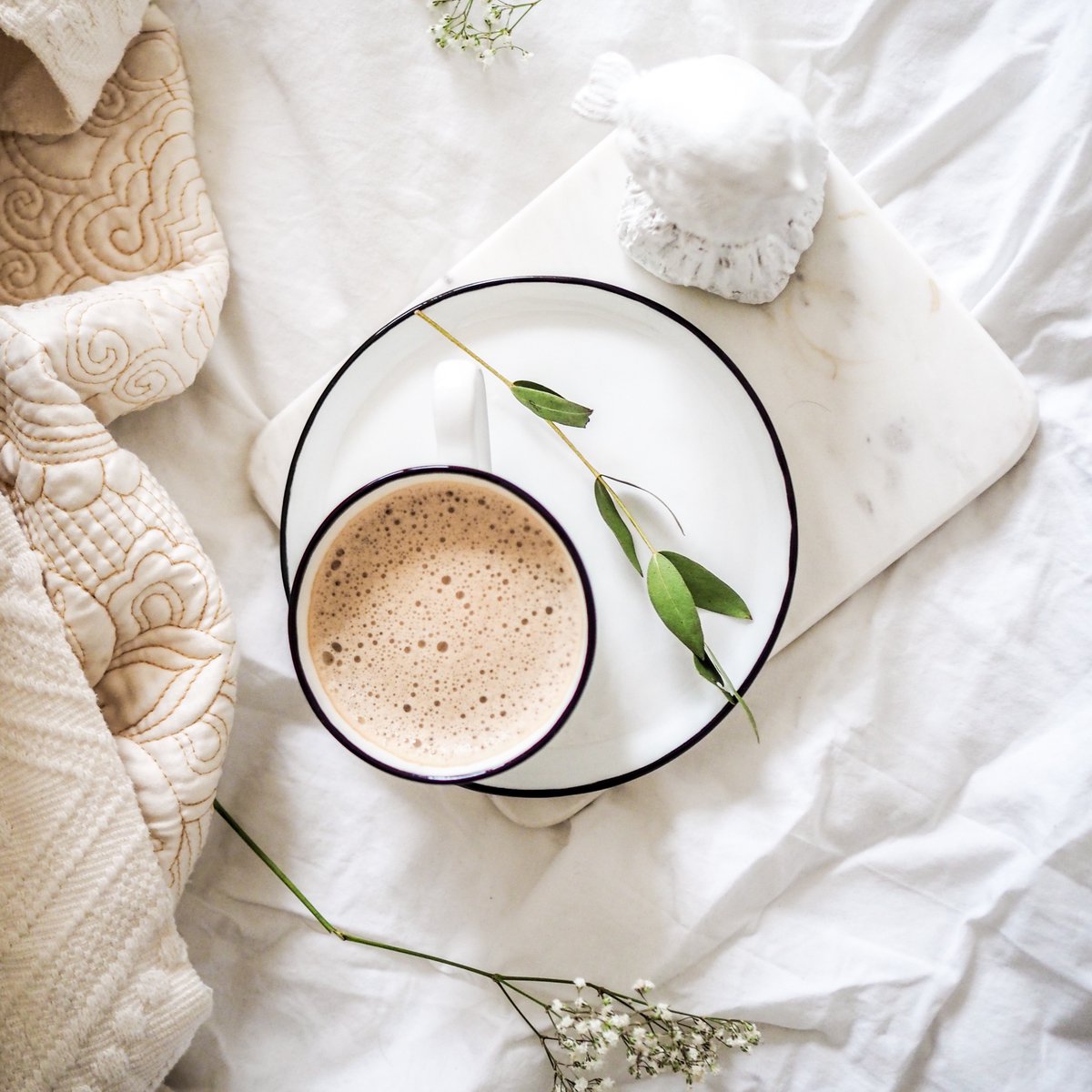 YimmiesCafe's tweet photo. Plates and Cup Designs go a long way.
.
.
.
.
.
pc:JenP
#Yimmies #Coffee #Coffeeandtea #tea #drinkcoffee #photooftheday #happy #picoftheday #like #fun #smile #food #drinks #bestoftheday #ilovecoffee #ilovetea #drinktea #win #roast #espresso #drink #cup #coffeecup #drinkoftheday https://t.co/3lEAUUCNrF