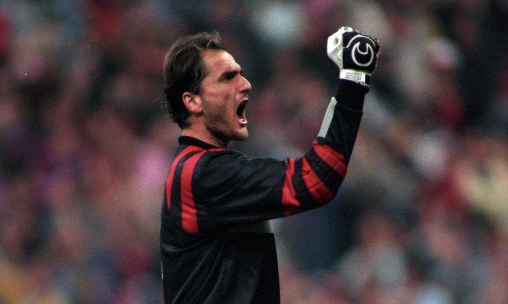 acmilandata's tweet photo. Sebastiano Rossi at #ACMilan (1990-2002):
โ๏ธ 330 Appearances
๐ซ 150 Clean sheets
๐ 12 Major trophies
๐ค Hall of Fame member
๐ฎ๐น #AuguriSeba ๐ดโซ๏ธ https://t.co/vBpbbL93F0
