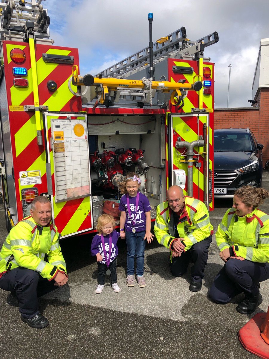 WarrFS's tweet photo. Today White Watch visited @WarringtonRLFC to support @WHHNHS #stepoutforstroke event meeting some courageous people and also @WarringtonMayor, we then went to support @WinwickCarnival showing people the pump and offering #firesafety advice, we even had @wire_wolfie driving. https://t.co/cylUTbzE5p