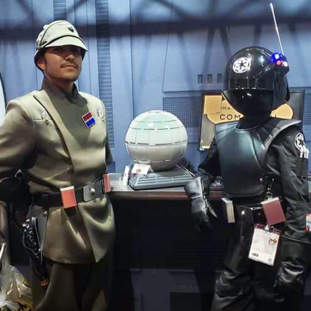 CherryTreeInc's tweet photo. Thanks for stopping by our booth @johanuhh_ and @complexthoughts - you guys look amazing! π Booth 2913-C Lucasfilm Pavilion
. . .
#starwars #startrek #Booth2913C #SDCC #SDCC19 #comiccon #comicon #sandiego #sandiegocomiccon #sandiegocomicconvention https://t.co/LuVx22Woih