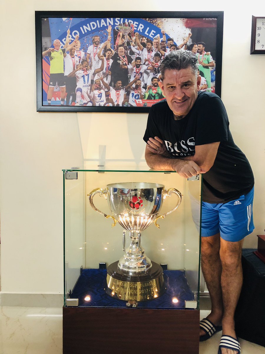 #ChennaiyinTwitter We’ll be back we’ve got unfinished business.... @Supermachans @bstandblues 🏆🏆🏆💙💙💙 🏴🇮🇳