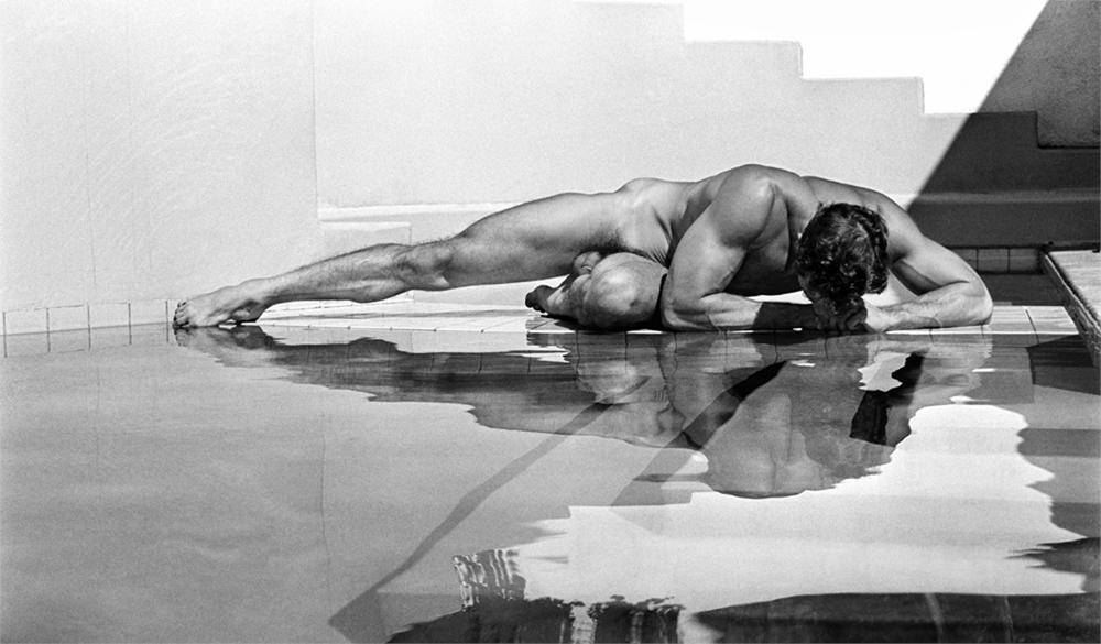 Narcissus Photo by American photographer Tom Bianchi (b.1945) .