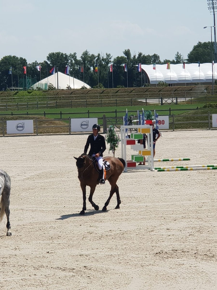 GeodeColigny's tweet image. Très bon comportement de Cantacorda aujourd’hui dans la petite épreuve du CSI 2* de Samorin 👌🏻 Elle en prend la 8ème place, alors que Coralie et Traviata se classent dans le Grand Prix 1* 🔥