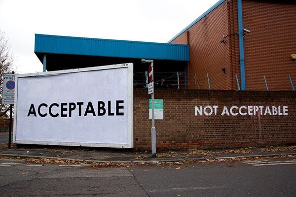 _Bands_FC's tweet photo. #Mobstr hijacks billboards with his own work ✊ https://t.co/f6oYCB2Q8N