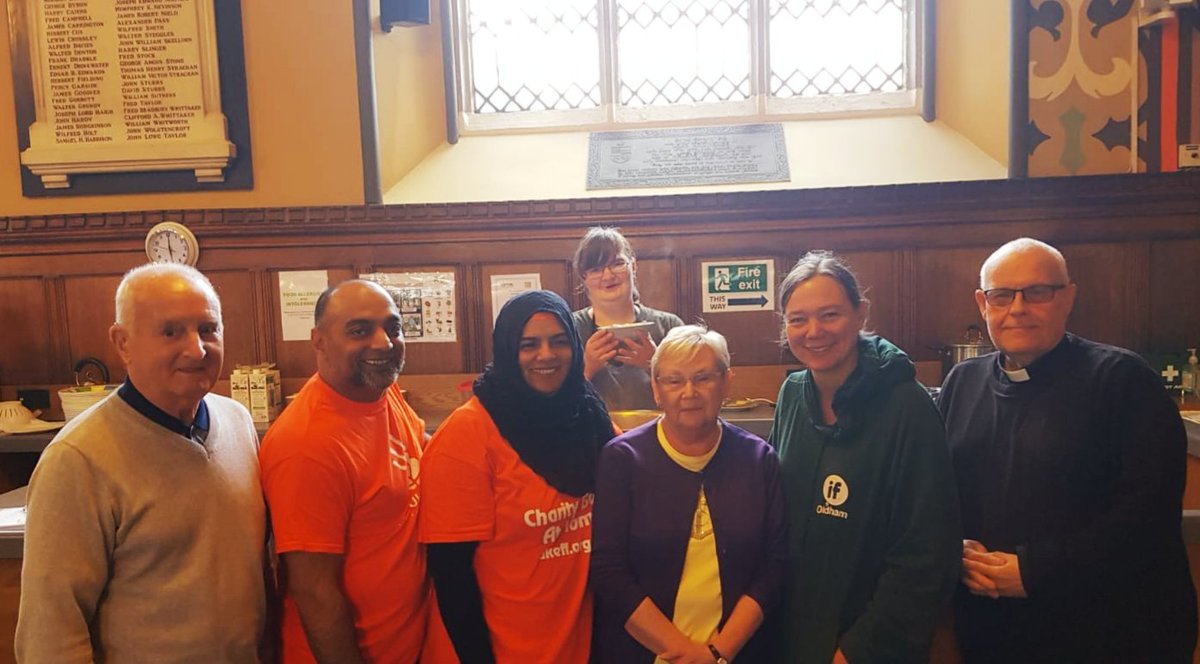 oldham_ukeff's tweet photo. Launch of a legendary partnership with @OldhamParish @ifOldham and #teamukeff. Great to finally meet Paul from @TEDxOldham Thank you to @Nasim_Ash &amp; my daughter for the curry tonight and  the amazing @NikJDavies &amp; @traceykall85 for the intercepted donations #OldhamHour https://t.co/97RH8uGV5x