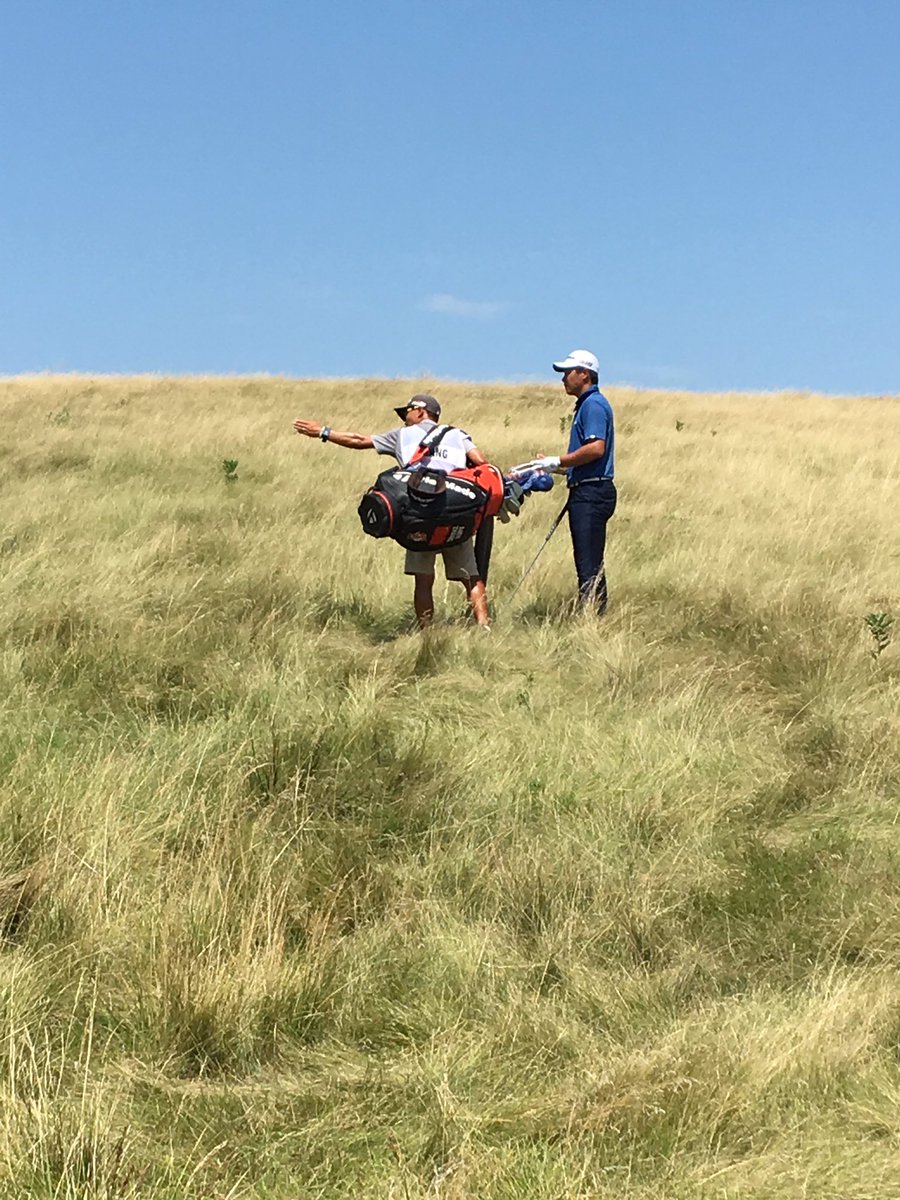 Great time at the Indian Creek invitational walking with <a href="/AndytheZhang/">Andy Zhang</a> , helped him find his ball on 18 and he took advantage making a fantastic par. Go get ‘em tomorrow Zhang!! I should’ve stick around for that drink 😁