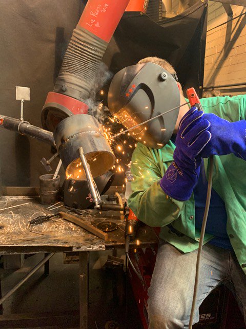 78mckay's tweet photo. Why not pop a squat and just weld it out https://t.co/BnLuGNMplk