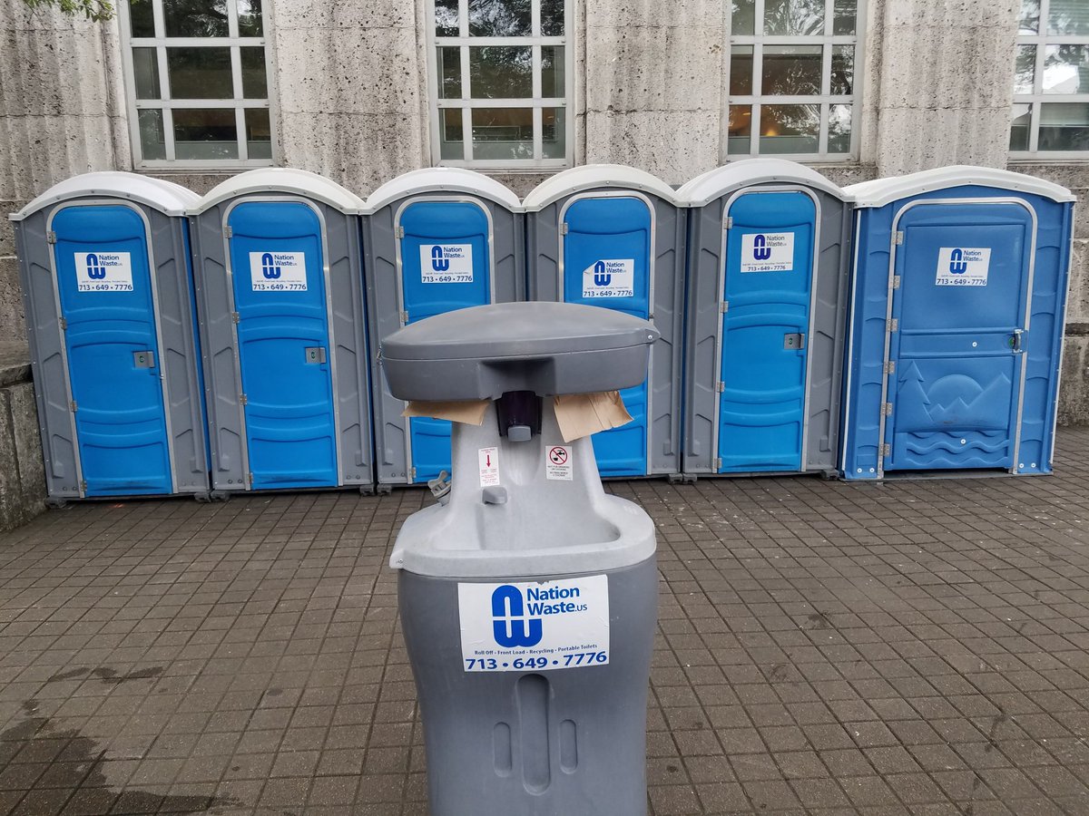 In need of Portable toilets and sinks for your event? We've got you covered!
#nationwasteinchouston
#nationwasteincaustin
#portabletoiletsaustin
#portabletoiletshouston
#portapotty
#nationwasteinc
#Houstontx